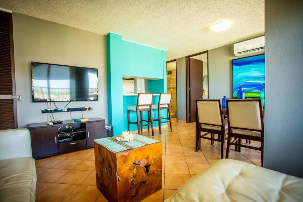 Enchanted Jewel 39 Beachfront Pool 루키요 외부 사진